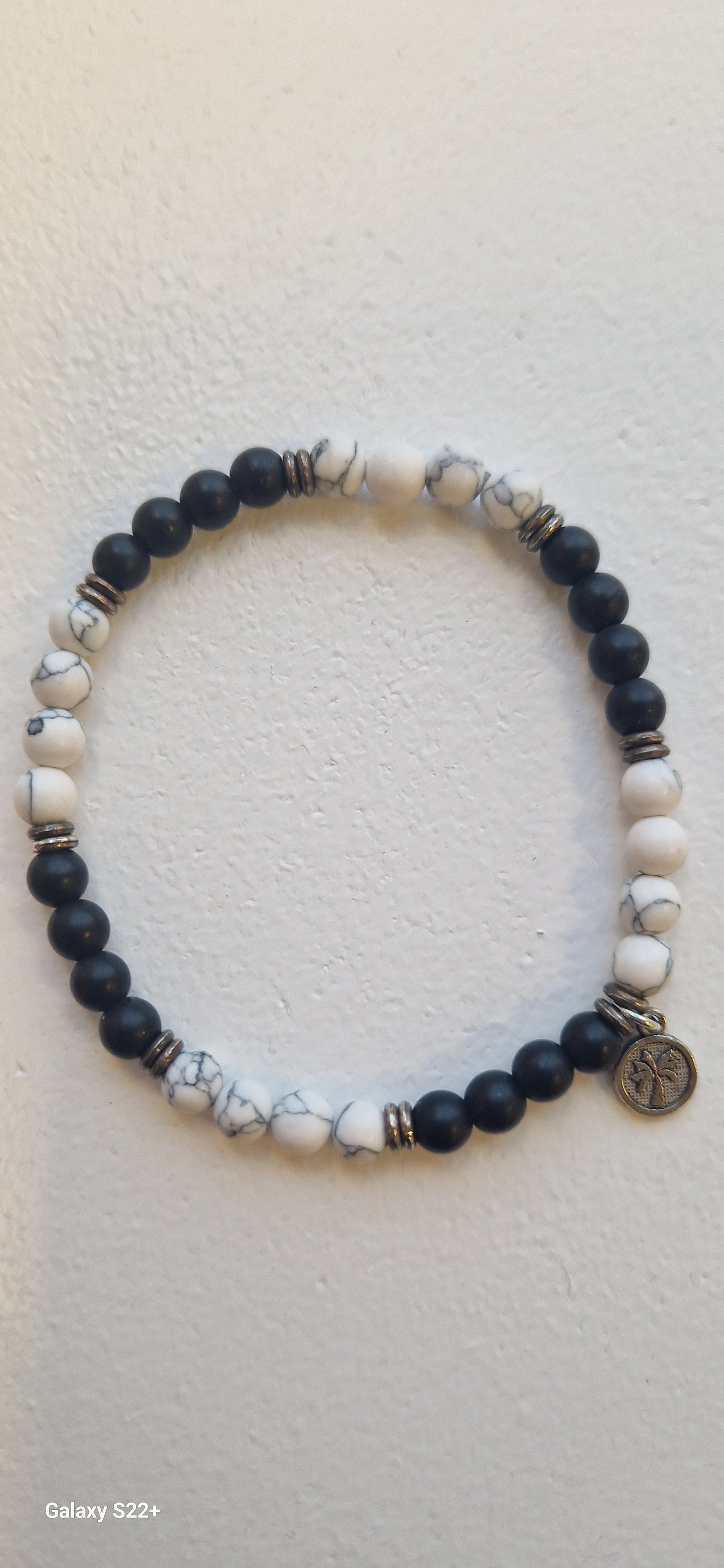 Armband-Orkusteinn